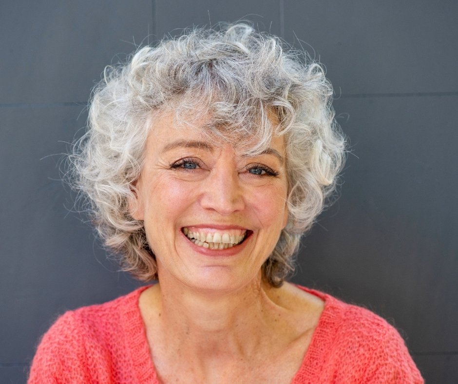 Dry Eye Relief: Comparing Lacritec and DRYeye Forte Supplements